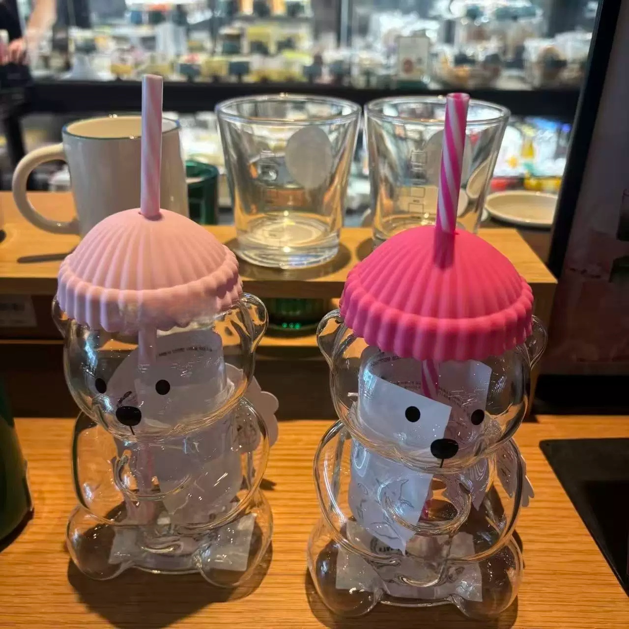 Bk Bear Shaped Glass Straw Cup - Coffee Tea Shop 评论和价格